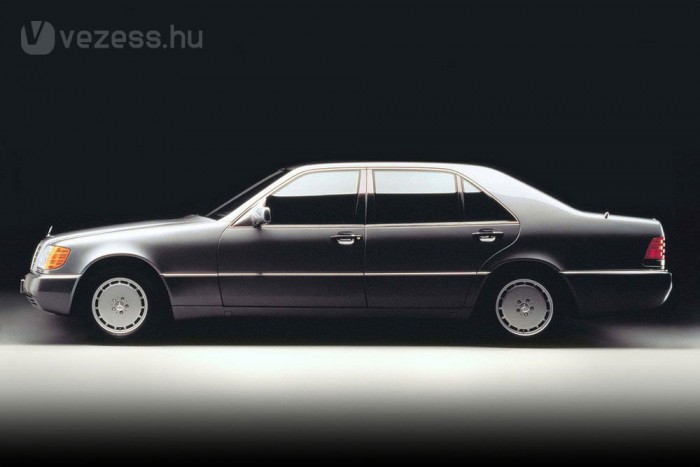 Itthon is bemutatták az új S-osztályt 9 | Vezess Monumentálisra sikerült