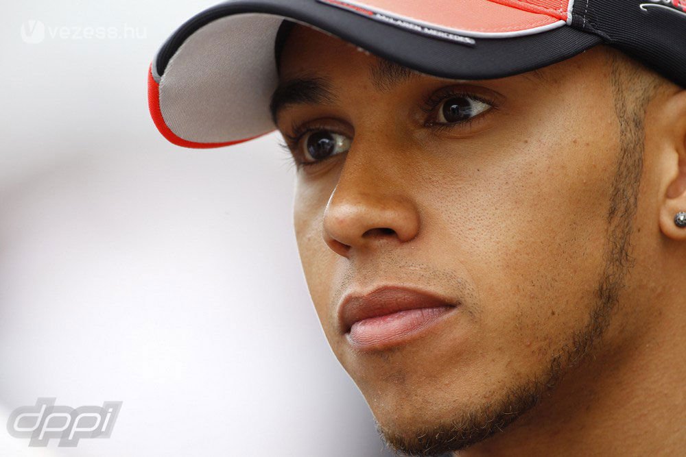 Valószínű, hogy Lewis Hamilton több okból is szívesen elfeledné a múlt heti Monacói Nagydíjat, ezért inkább a következő versenyre összpontosít. Montrealtól jó eredményt vár a brit pilóta.
