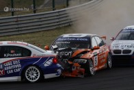 WTCC: Egyik szemünk sír, a másik Michelisz 30