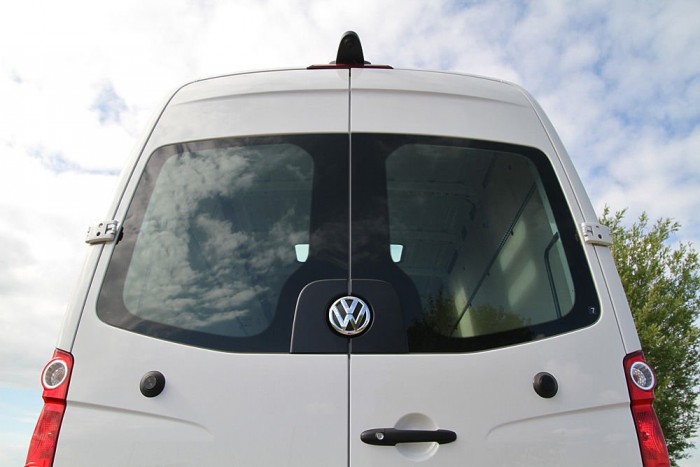 Az a kis pukli a tetőn a kamera