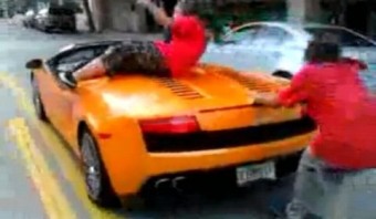 Ugorj a Lambómba úgyis részeg vagyok!