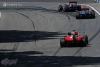 F1: Alonsóé a második edzés 46