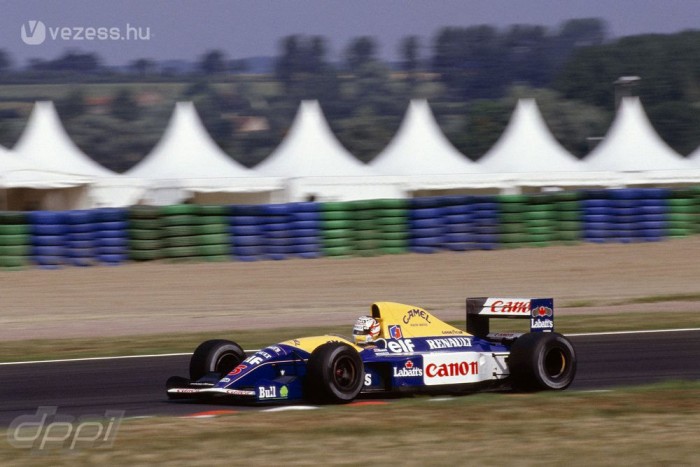 Három feladott verseny, egy hatodik és két második hely után Mansell végre győzni tudott