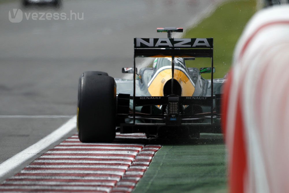 F1: A Mercedes gumit spórolt 6