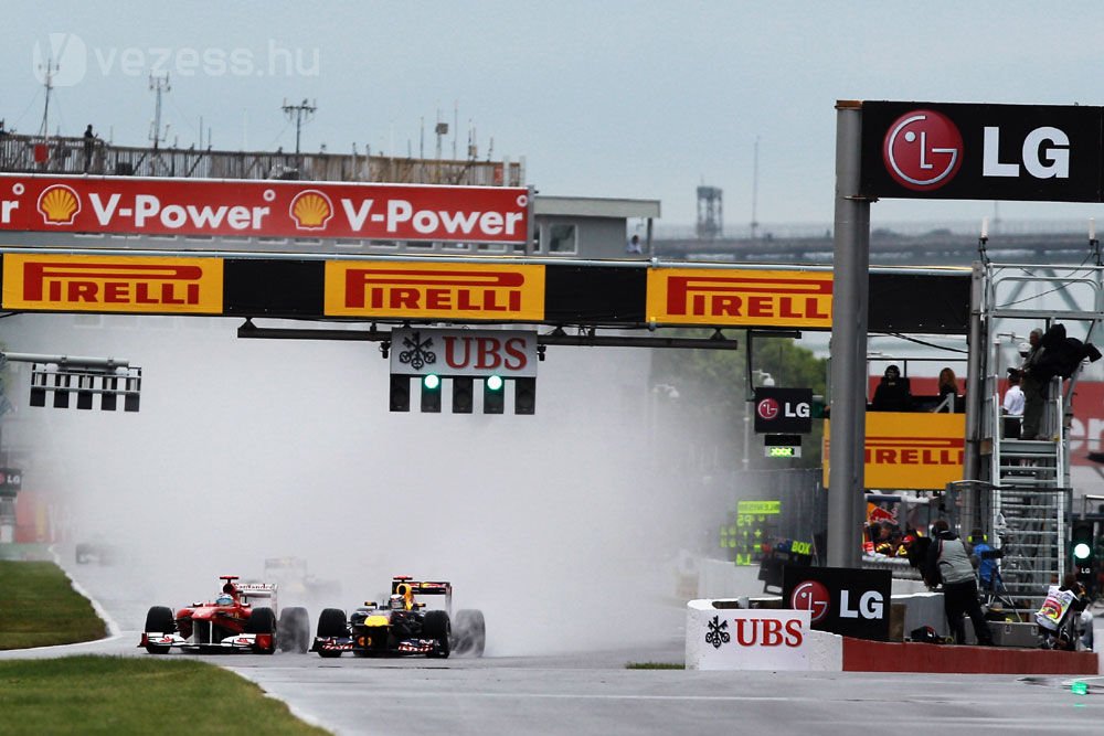 F1: Káosz, Vettel-hiba, Button-győzelem 22