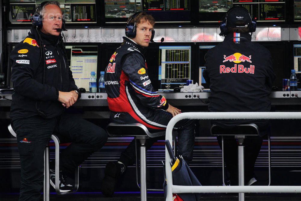 F1: Káosz, Vettel-hiba, Button-győzelem 24