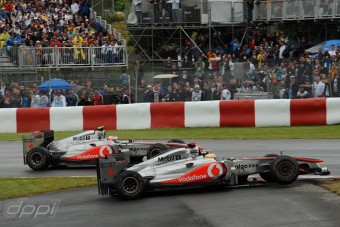 F1: Button megúszta büntetés nélkül