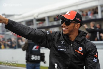 F1: Hamilton nem tárgyal a Red Bull-lal