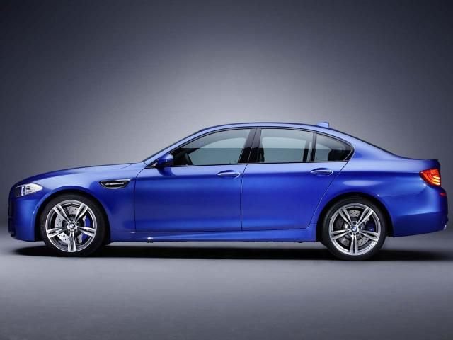 Az első képek az új BMW M5-ről 4