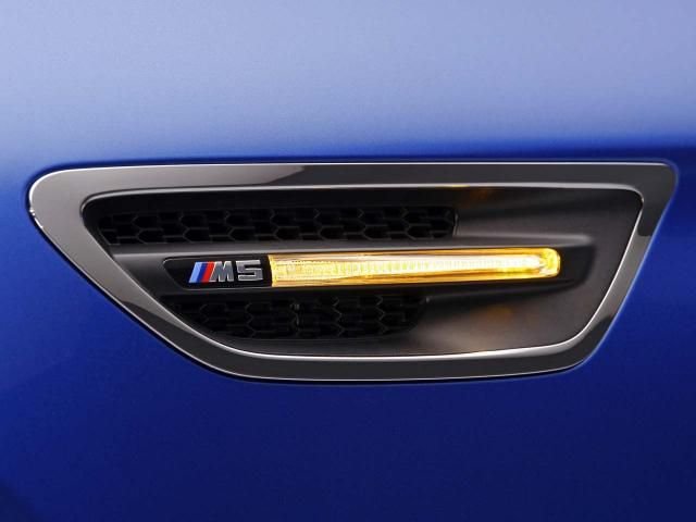Az első képek az új BMW M5-ről 32