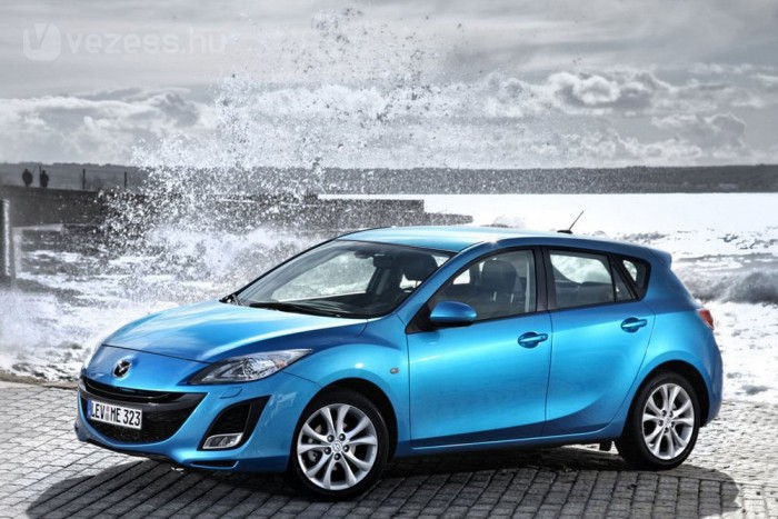 Félmilliós visszahívás a Mazdánál