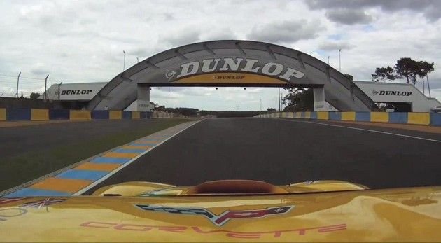 Fülmasszírozás Corvette módra