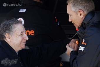 F1: A McLaren sem akar kis motorokat