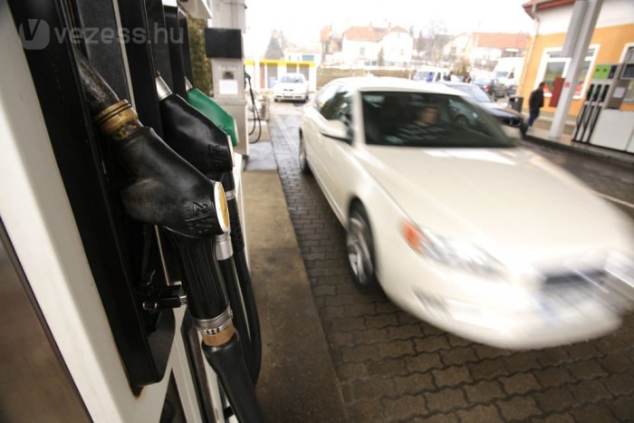 445 forintos benzinár: sajnos nem vicc 10 | Vezess Európai összevetésben a hazai üzemanyagárak átlagosak