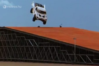 Egy hajszálon múlt a baleset