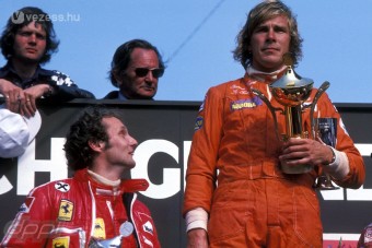 Profi kezekben az új F1-es film