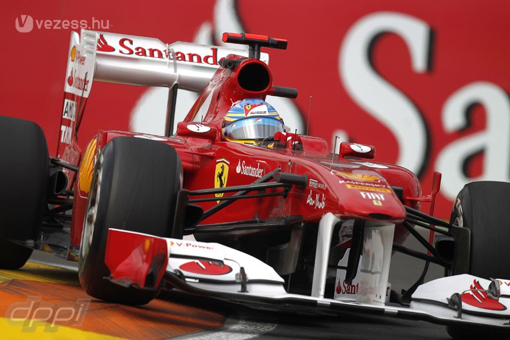 F1: Vettel kimutatta a foga fehérjét 4