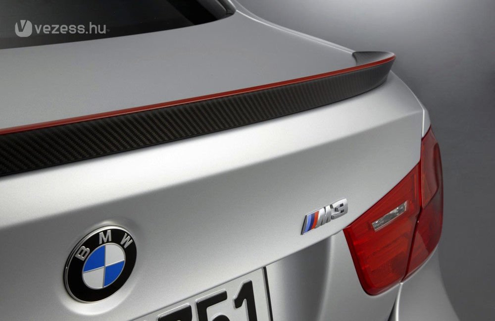 A leggyorsabb négyajtós BMW M3 36