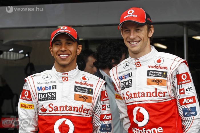F1: Hosszabbíthatnak a mclarenesek