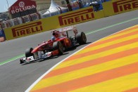 F1: Vettel a melegtől és az előzési zónákól tart 28