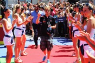 F1: Alonso megfúrta a Red Bull-uralmat 38