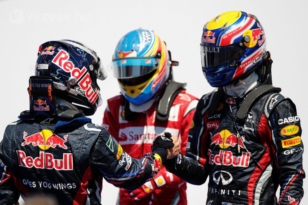 F1: Alonso megfúrta a Red Bull-uralmat 13