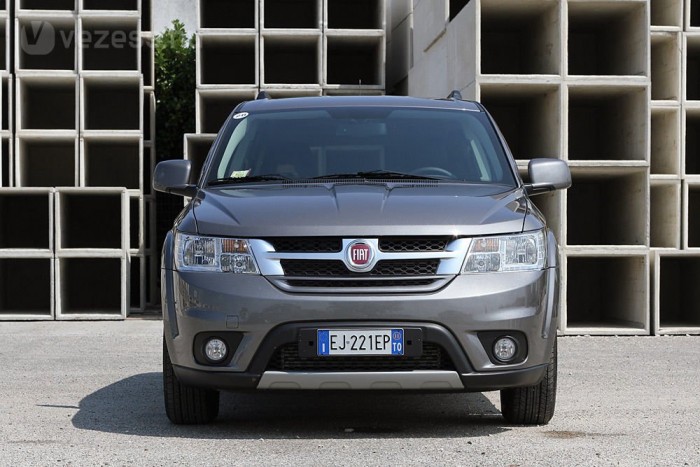 Még idegenül feszeng rajta a Fiat jel