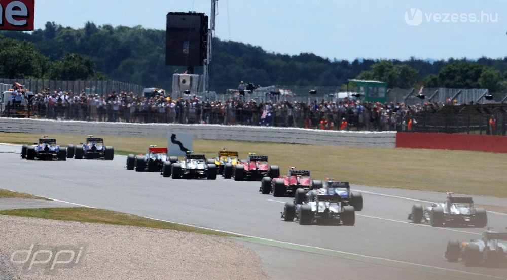 F1: Legendák, eső, Silverstone 38