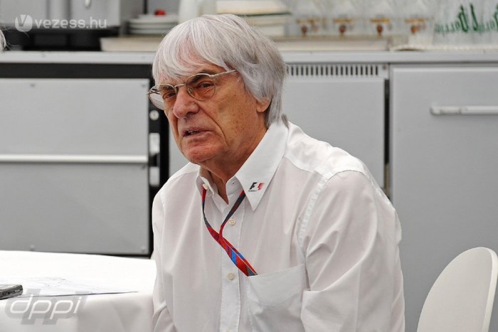 F1: Megzsarolták Ecclestone-t?