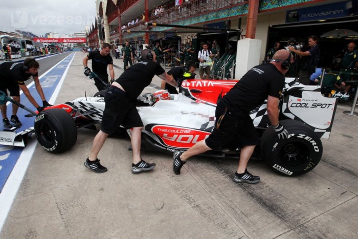 F1: Takarít az új tulaj a sereghajtónál 2 F1: Takarít az új tulaj a sereghajtónál 2