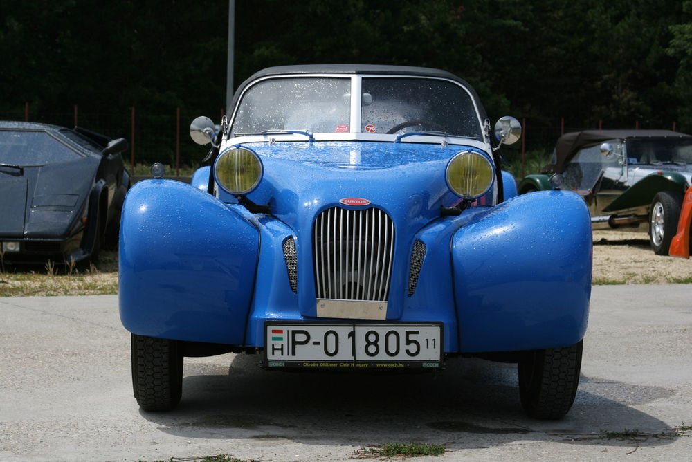 Gondoltátok volna, hogy ez valaha egy Citroën kacsaként falta a kilométereket?