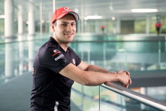 F1: A McLaren ragaszkodik a tesztelőjéhez