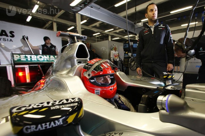 F1: Schumacher esőt szeretne 2 F1: Schumacher esőt szeretne 2