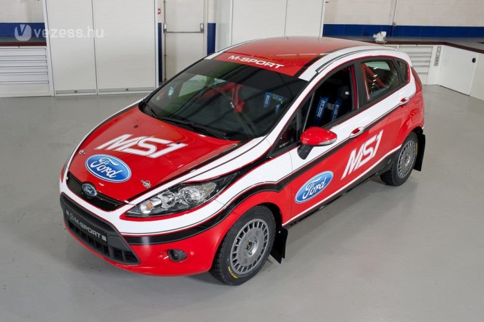 Két új raliautó a Fordtól 2 Két új raliautó a Fordtól 2