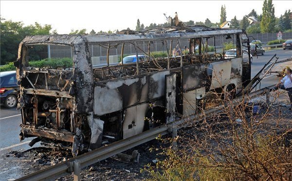 Hét áldozat az utakon