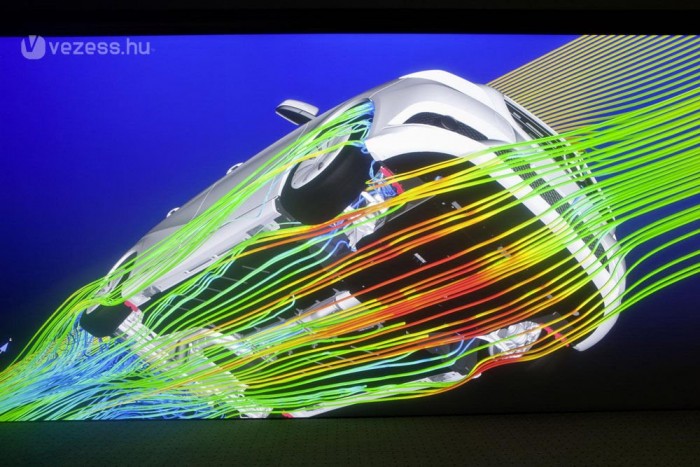 Áramvonalas az új magyar Merci 6