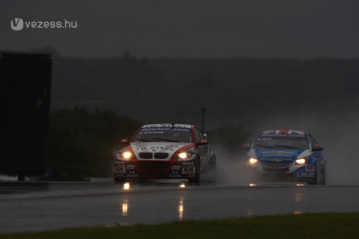 Gumigondok miatt a végéről indul Michelisz 6