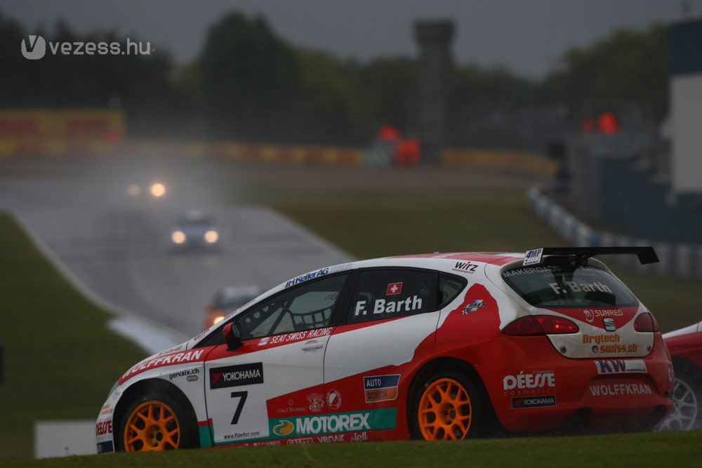 Gumigondok miatt a végéről indul Michelisz 5