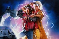 Emmett Brown őrült tudós kusza gondolatai között vág rendet az online naplózással