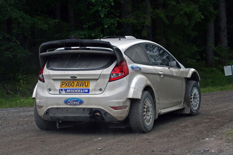 Erdei repülésre készül a Ford – videó 6