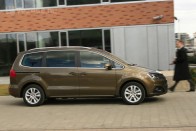 Na, ez most a VW Sharan vagy a SEAT Alhambra?