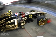 Vitalij Petrov, Lotus Renault GP