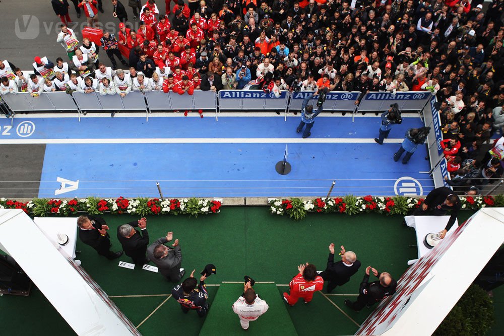 Webber veszélyt lát a McLarenben, Ferrariban 9