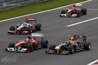 Webber veszélyt lát a McLarenben, Ferrariban 57