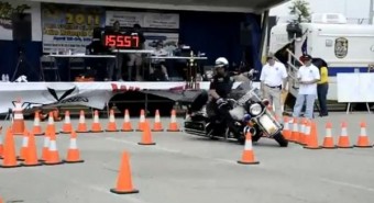 Pokolian ügyes motoros rendőr