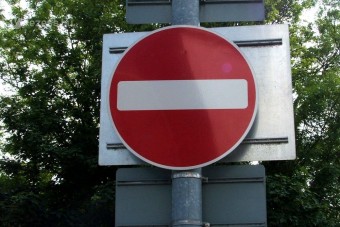 Megvadult nyugdíjas a forgalommal szemben