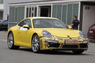 Szinte álcázatlanul az új Porsche 911 9