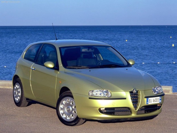 Kedvenc fészke a javítóműhely, sokat fogyaszt, tele van bosszantó hibákkal, igazi költséges szerelem az Alfa Romeo 147. Vajon megéri használtan?