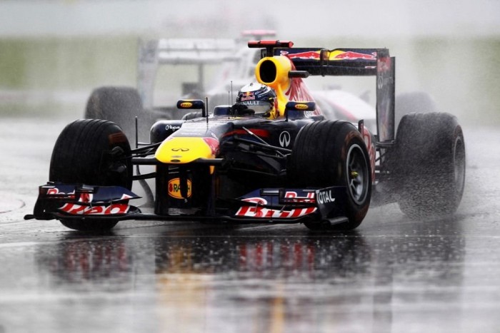 F1: Vettel megijedt az esőben