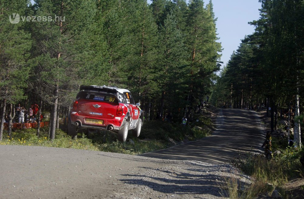 Trükkök és másodpercek a Finn-ralin 22